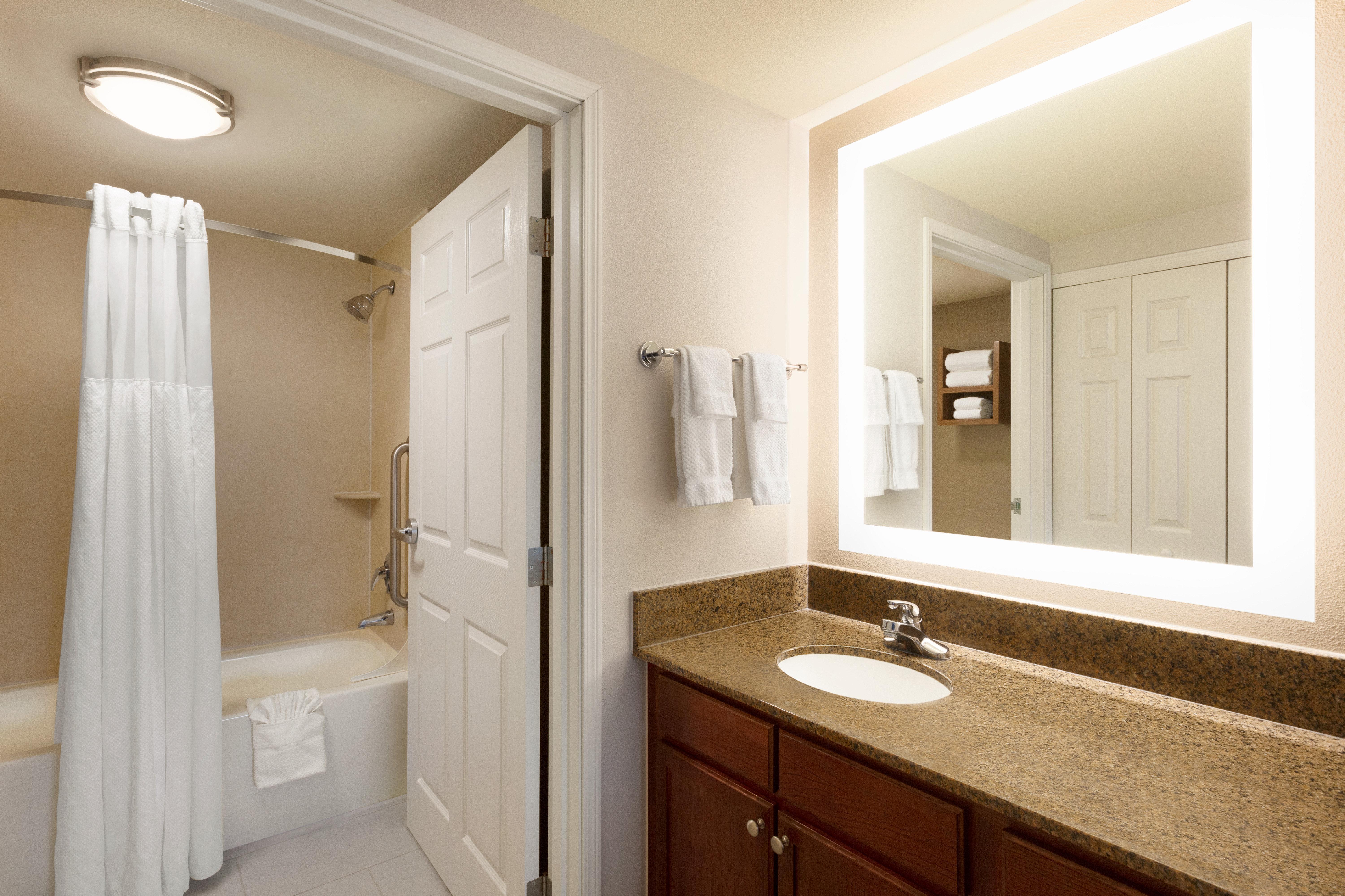 Staybridge Suites Tampa East- Brandon By Ihg Mango Exterior foto