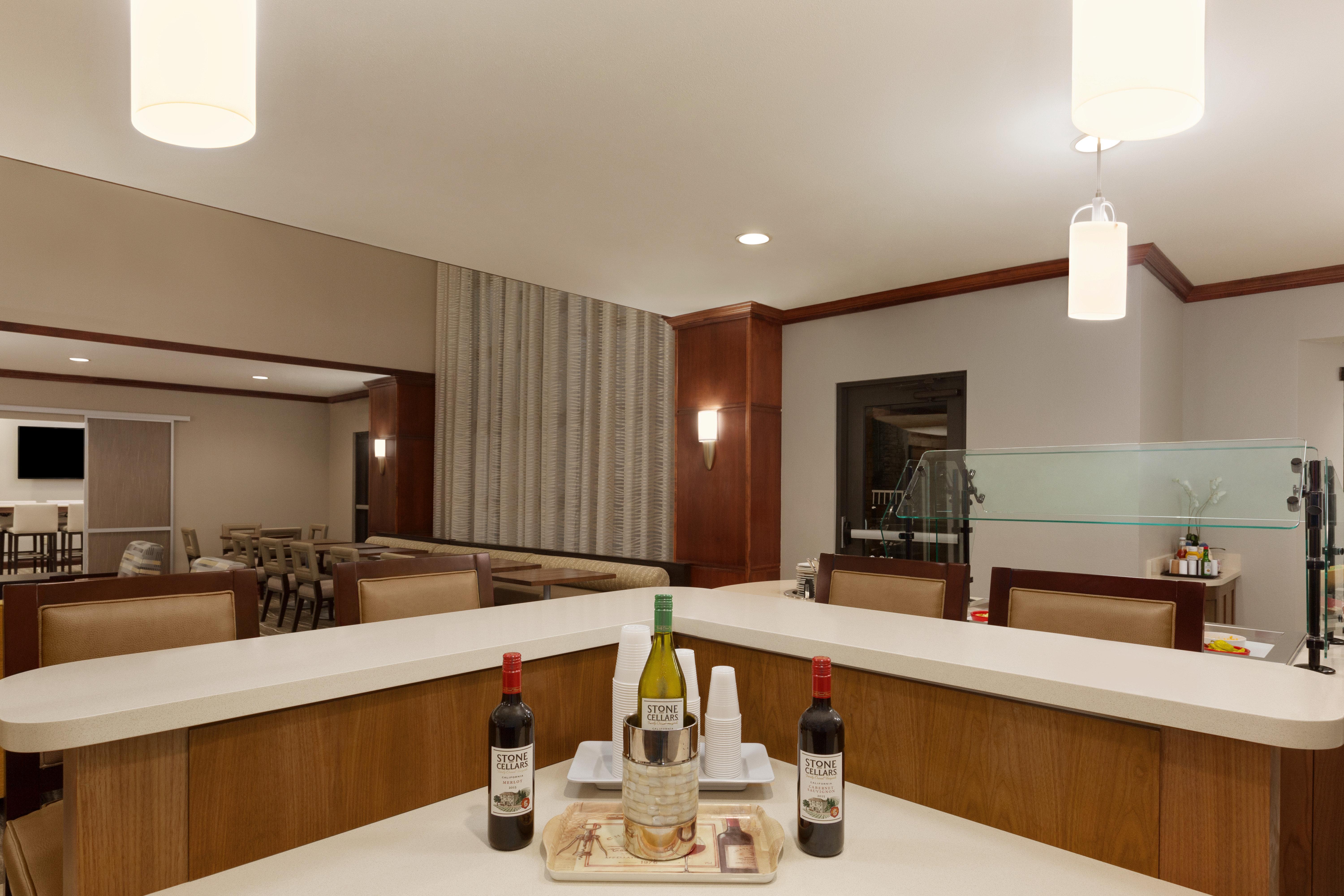 Staybridge Suites Tampa East- Brandon By Ihg Mango Exterior foto