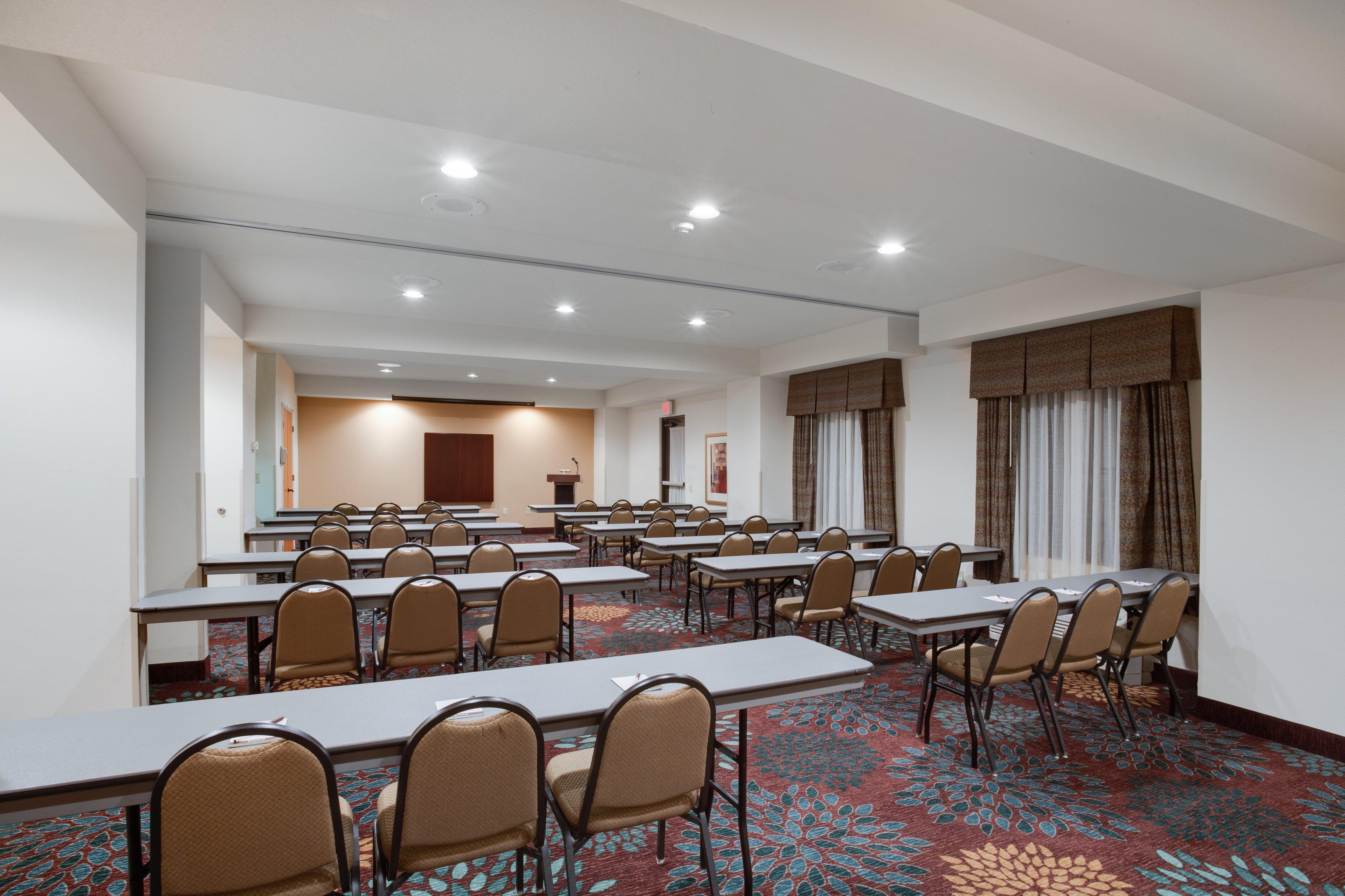 Staybridge Suites Tampa East- Brandon By Ihg Mango Exterior foto